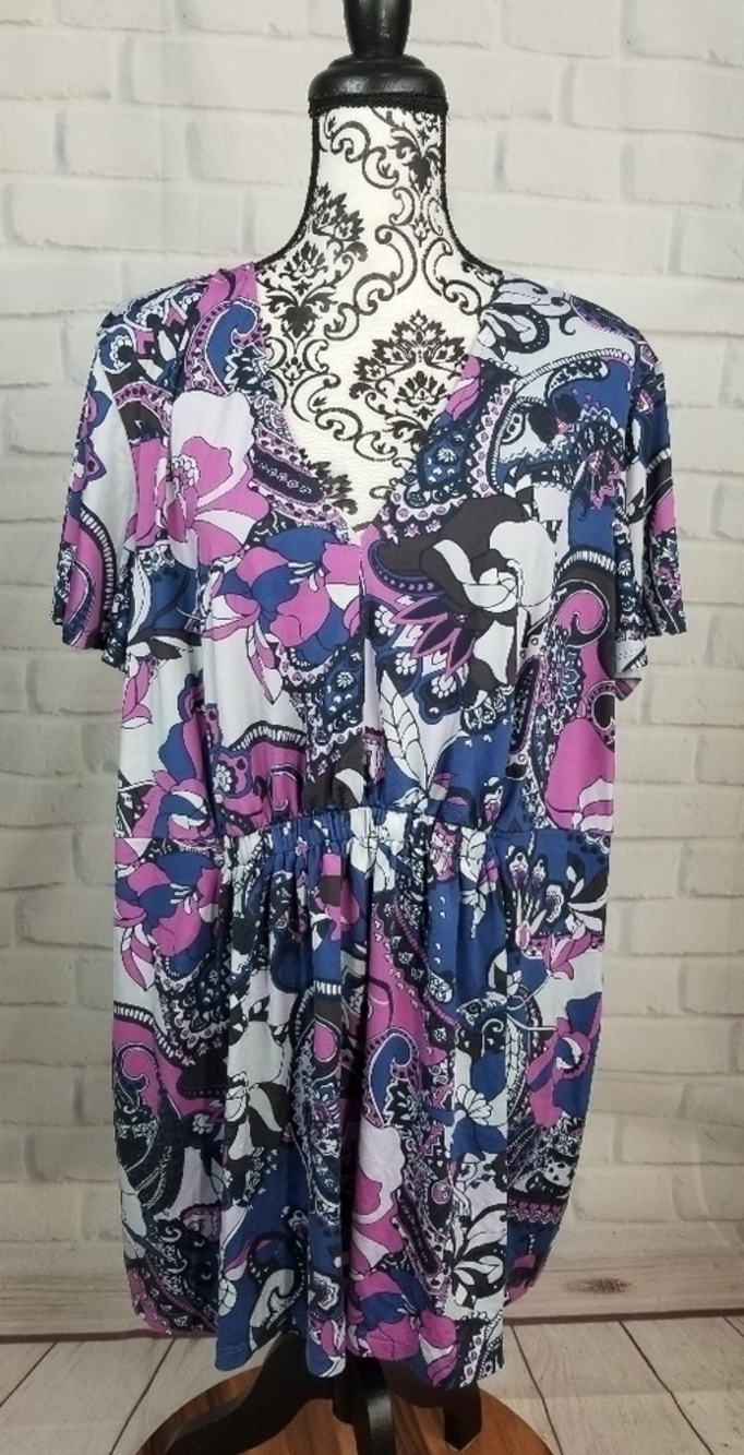 Daisy Fuentes womens short sleeve stretch knit floral print plus size top b8
